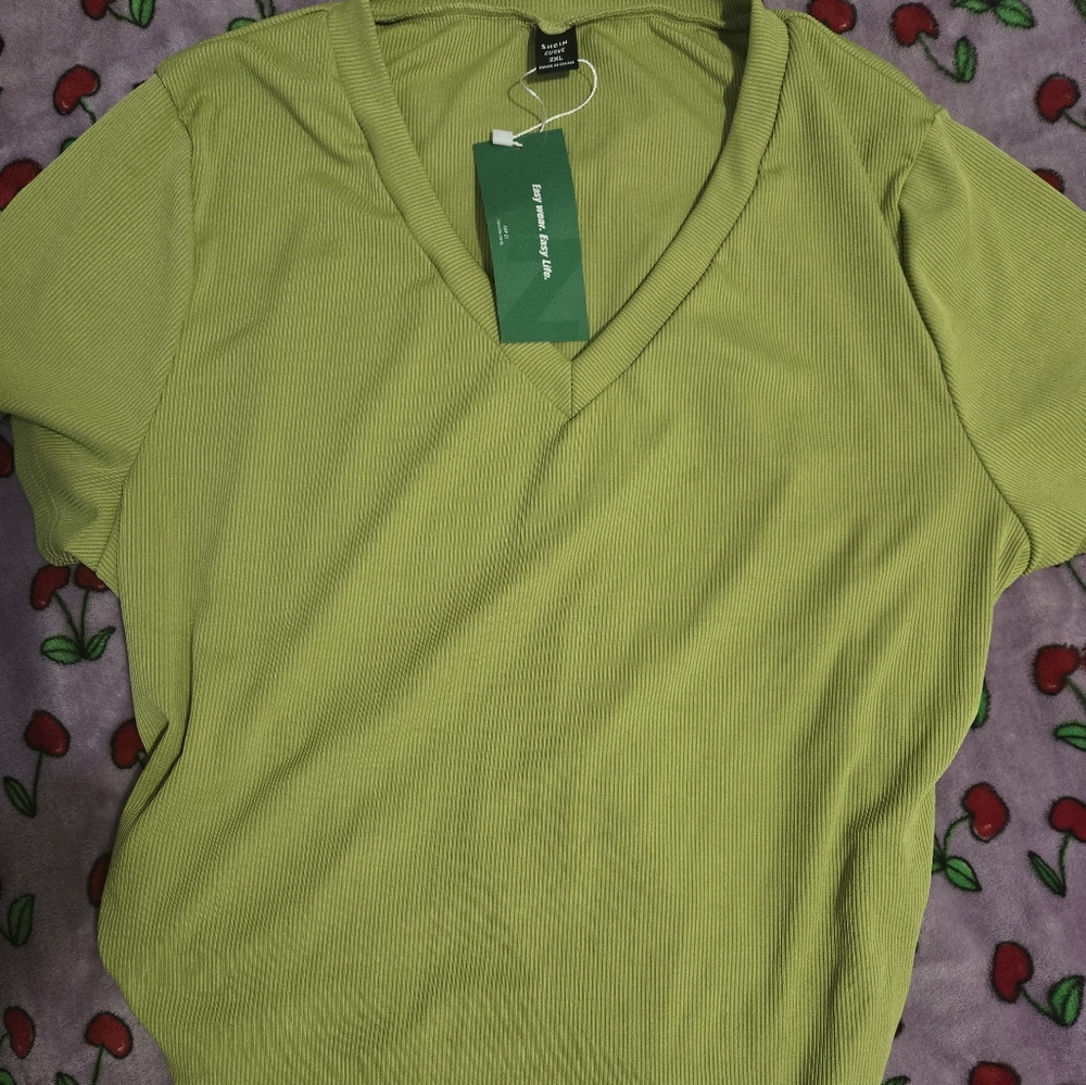 TOP - Picture 4 of 4